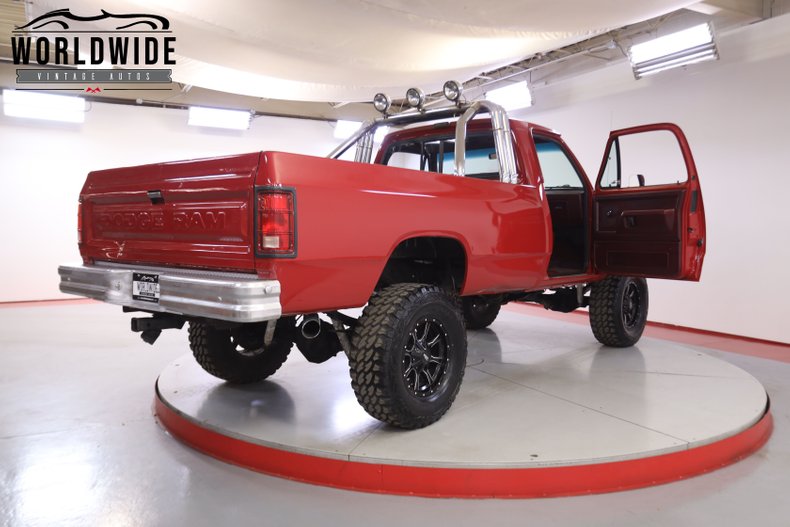 CLP3018.1 | 1990 Dodge D150 | Worldwide Vintage Autos