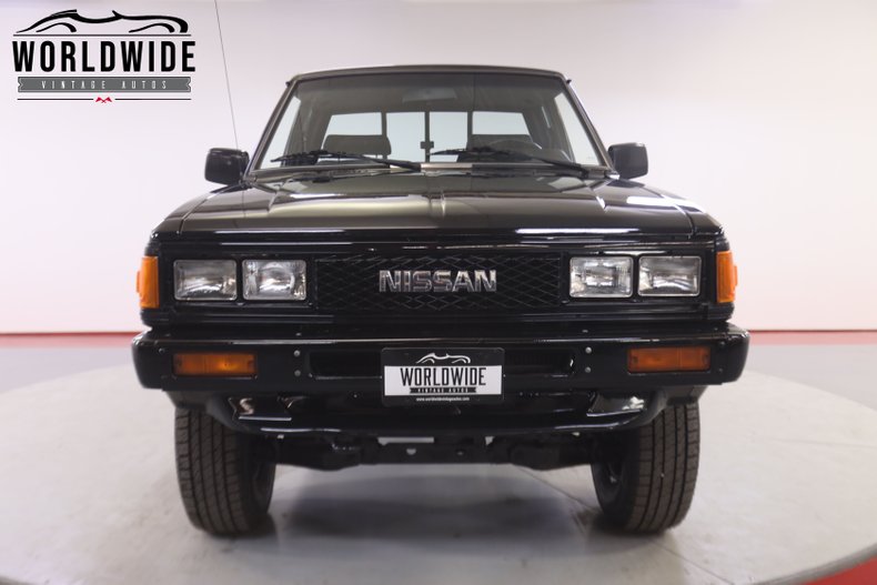 MHM4016.2 | 1986 Nissan 720 King Cab | Worldwide Vintage Autos