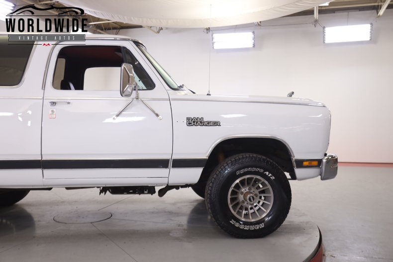 WWVA1442.KT.1  | 1987 Dodge Ramcharger | Worldwide Vintage Autos