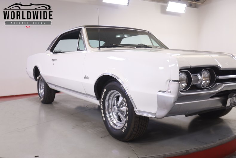 CTP4731.2 | 1967 Oldsmobile Cutlass | Worldwide Vintage Autos