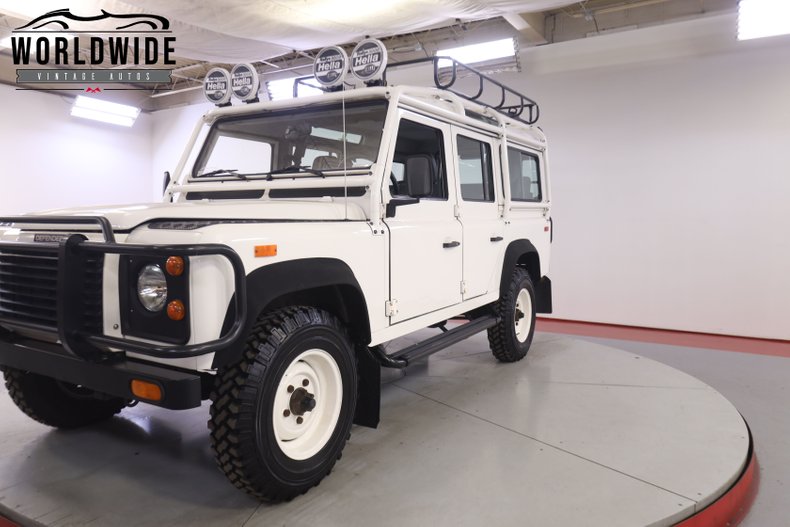 CTP4807.2 | 1993 Land Rover Defender 110 | Worldwide Vintage Autos