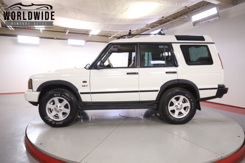 LCC1785 | 2003 Land Rover Discovery | Worldwide Vintage Autos