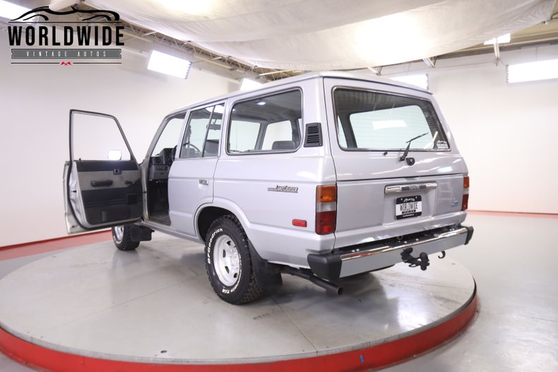 WWVA1514.KT.1 | 1987 Toyota Land Cruiser | Worldwide Vintage Autos