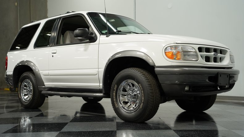 used 1998 Ford Explorer car, priced at $13,995