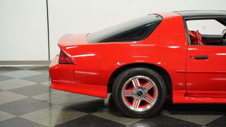 used 1992 Chevrolet Camaro car, priced at $19,995