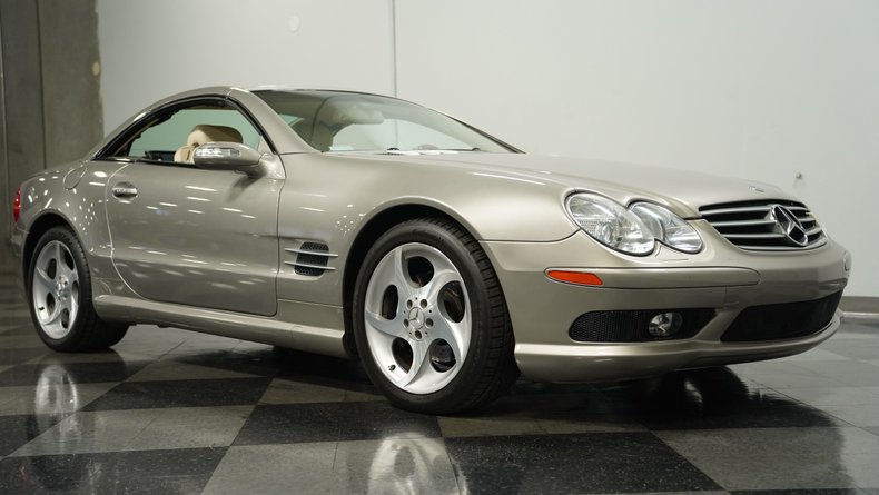 used 2004 Mercedes-Benz SL500 car, priced at $22,995
