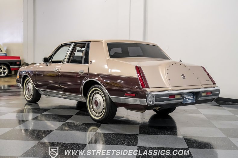 used 1986 Lincoln Continental car, priced at $10,995