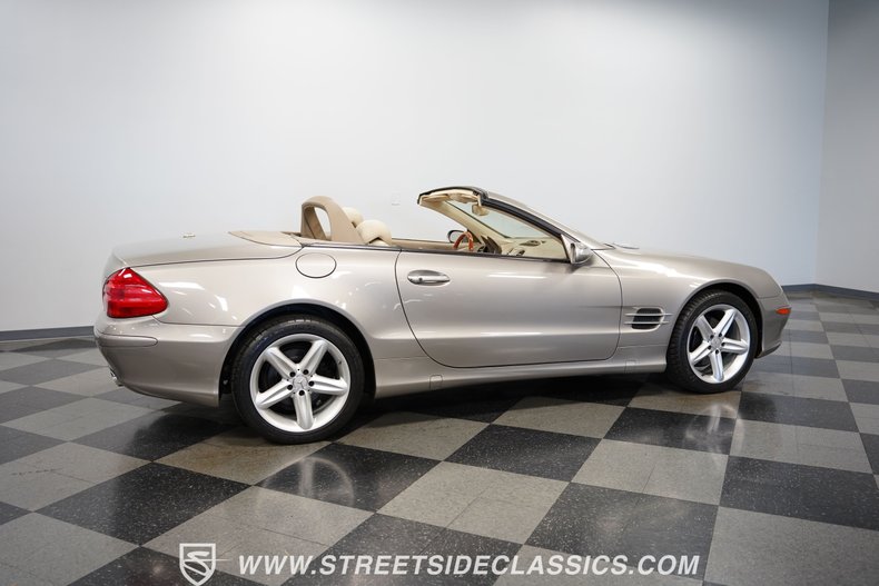 used 2006 Mercedes-Benz SL500 car, priced at $15,995