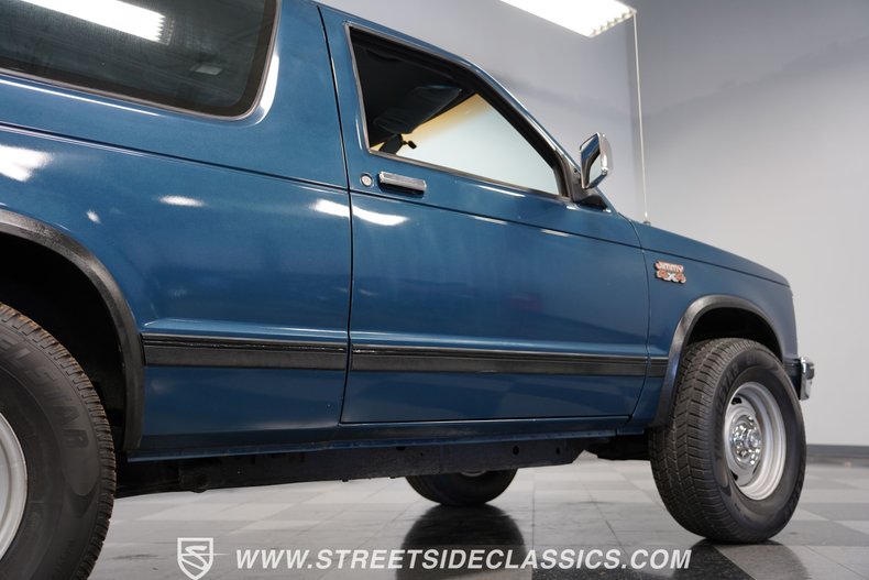 used 1988 GMC S15 car, priced at $12,995
