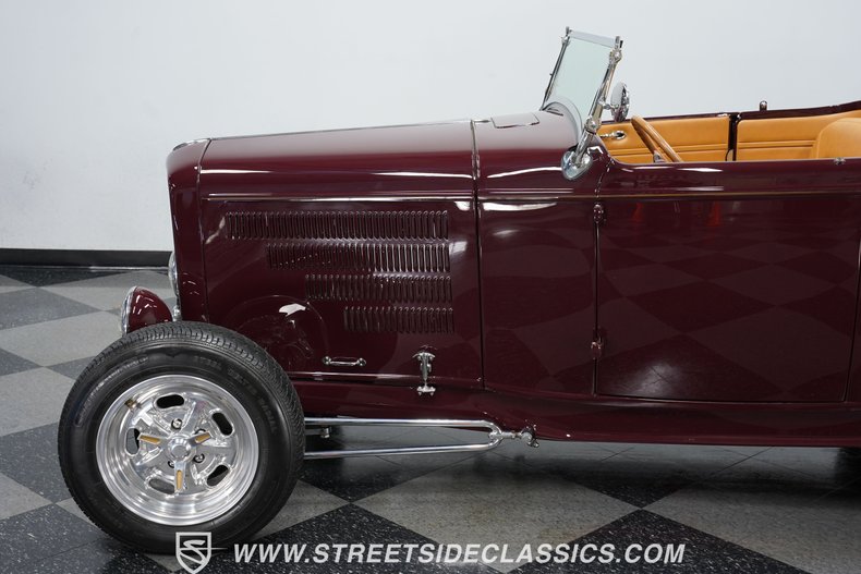 used 1932 Ford Highboy car, priced at $72,995