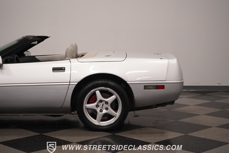 used 1996 Chevrolet Corvette car, priced at $19,995