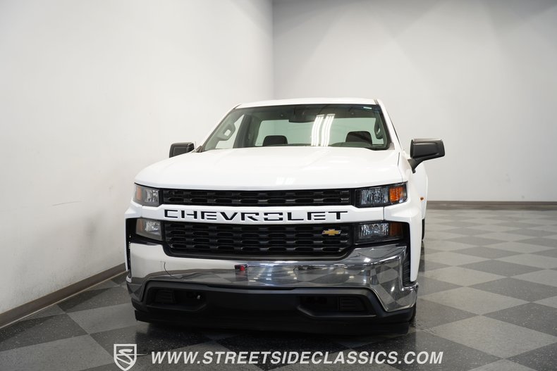 used 2022 Chevrolet Silverado car, priced at $41,995